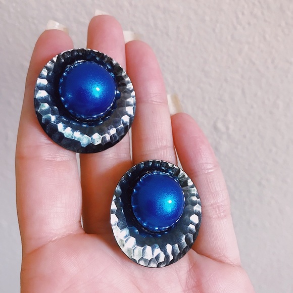 Vintage Jewelry Vintage Blue Flying Saucer Earrings Poshmark